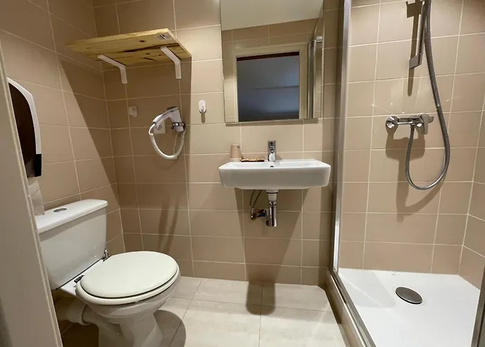 Les Terrasses Du Durzon מלון 2*